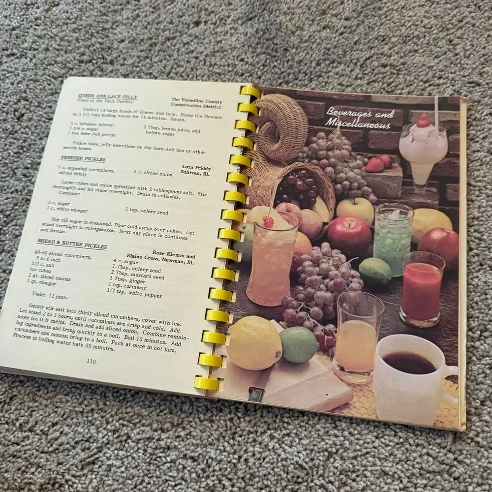 Vintage 1988 Central Illinois Tourism Council A Book of our Favorite Recipes